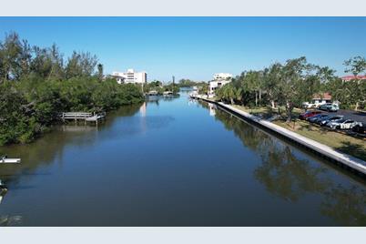 9393 Midnight Pass Road #302, Sarasota, FL 34242 - Photo 38