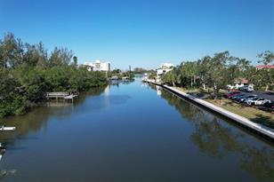 9393 Midnight Pass Rd, Sarasota, FL 34242 - Photo 38