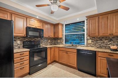 5032 Marshfield Road #19, Sarasota, FL 34235 - Photo 10