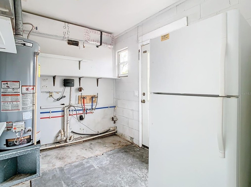 6123 111th Ave, Tampa FL  33617-3129 exterior