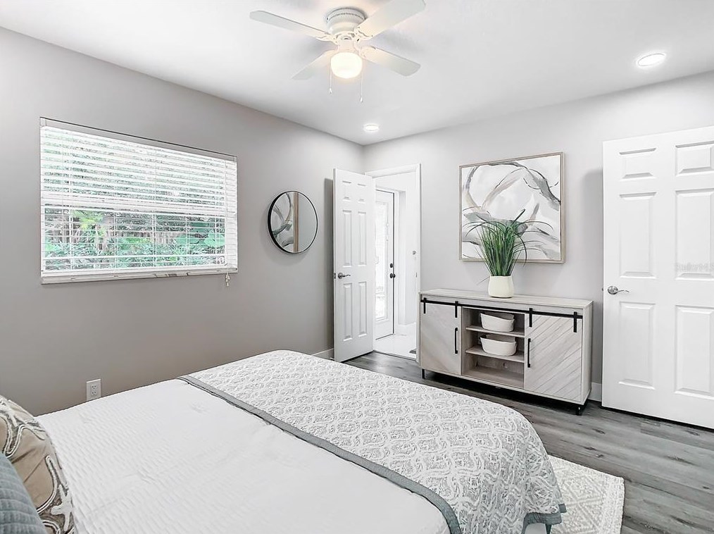 6123 111th Ave, Tampa FL  33617-3129 exterior