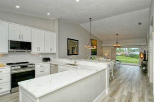 9560 High Gate Dr, Sarasota, FL 34238 - Photo 6