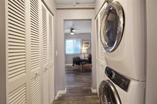 2124 N Tamiami Trl, Sarasota, FL 34234 - Photo 22