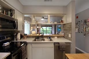 2124 N Tamiami Trl, Sarasota, FL 34234 - Photo 8