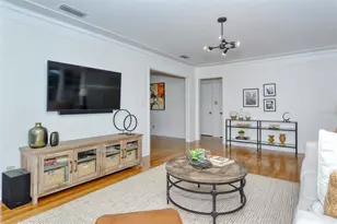 1747 Waldemere St, Sarasota, FL 34239 - Photo 6