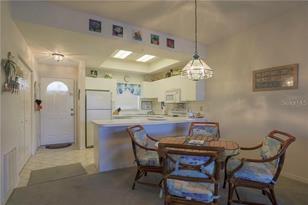 8370 Wingate Dr, Sarasota, FL 34238 - Photo 6