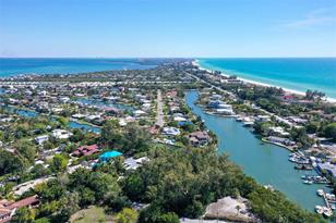 600 Dream Island Rd, Longboat Key, FL 34228 - Photo 22