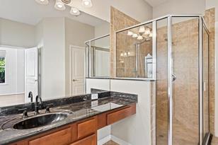 5240 Brighton Shore Dr - Photo 22