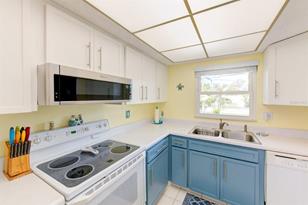 2220 Stickney Point Rd - Photo 4