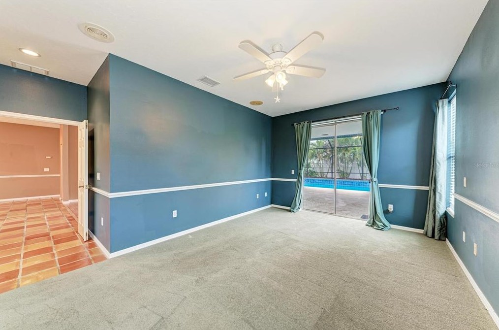 307 Bayside Pkwy, Nokomis FL 34275-3428 exterior