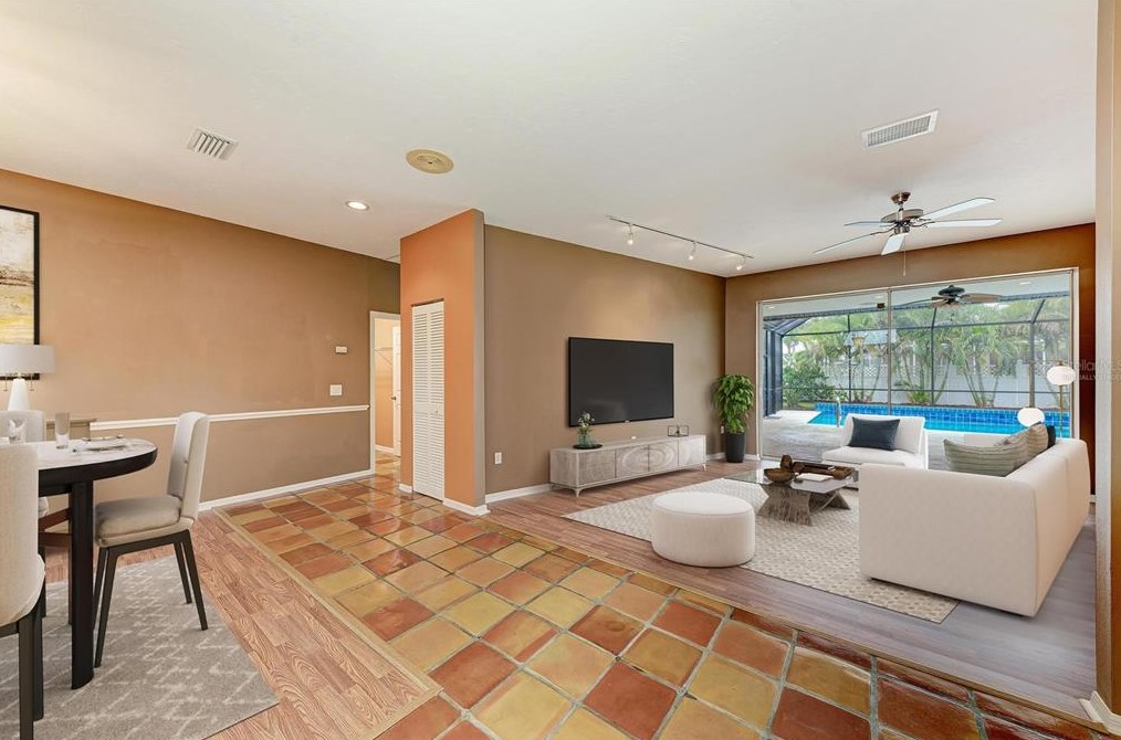 307 Bayside Pkwy, Nokomis FL 34275-3428 exterior