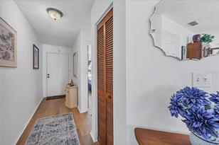 5012 Live Oak Cir, Bradenton, FL 34207