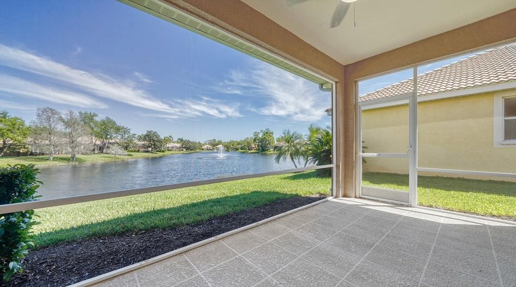 4240 Reflections Pkwy, Sarasota, FL 34233-1458