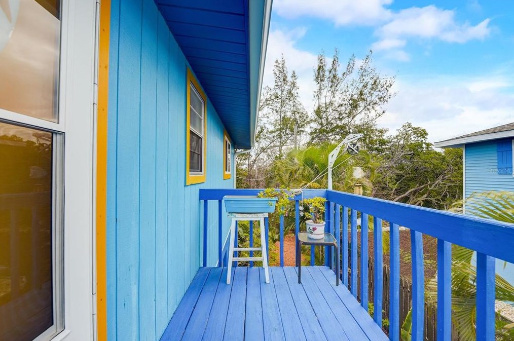 2917 Avenue C, Holmes Beach, FL 34217