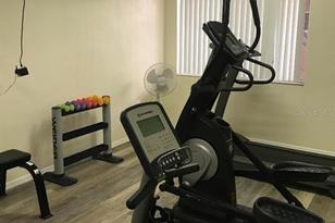 1310 Glen Oaks Dr E, Sarasota, FL 34232 - Photo 24