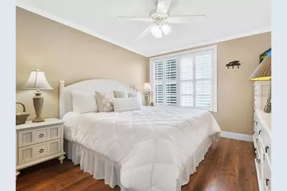 600 Sutton Place #201, Longboat Key, FL 34228 - Photo 4