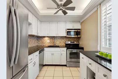 600 Sutton Place #201, Longboat Key, FL 34228 - Photo 6