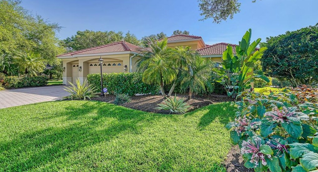 4671 Tuscana Dr, Sarasota, FL 34241-4204