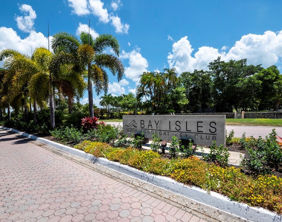 1930 Harbourside Dr, Longboat Key FL  34228-4274 exterior