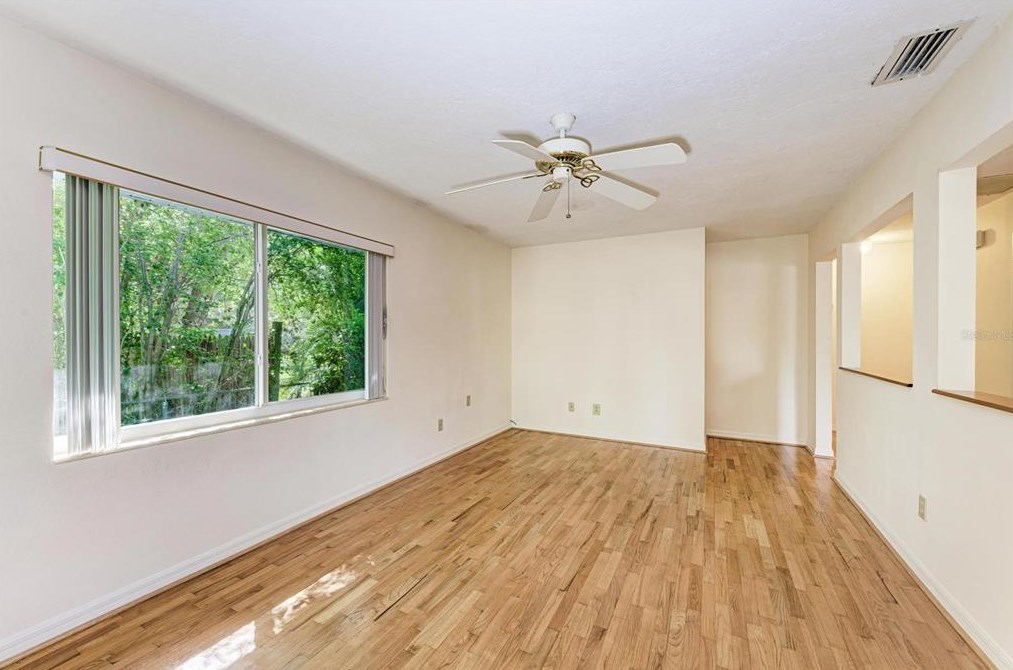 2419 12th Ave, Bradenton, FL 34205-4022
