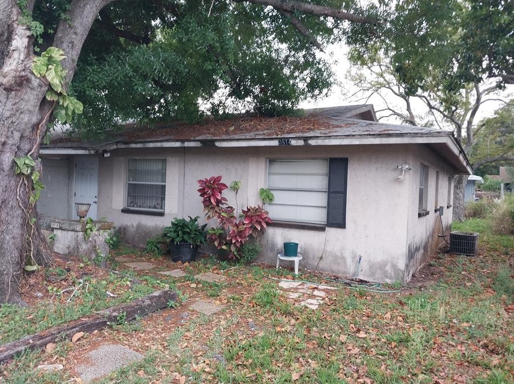 3816 11th St, Bradenton, FL 34208-4608