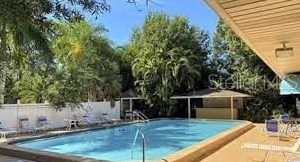 2401 8th St, Sarasota, FL 34237-4453