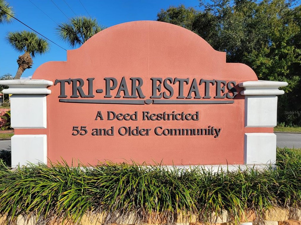 1834 Woodstock Ln, Sarasota, FL 34234-3051