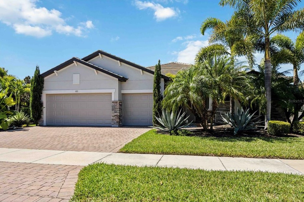 11227 Purple Finch Ln, Sarasota, FL 34238