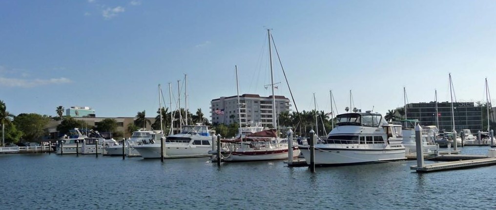 1400 1st Ave W #306, Bradenton, FL 34205