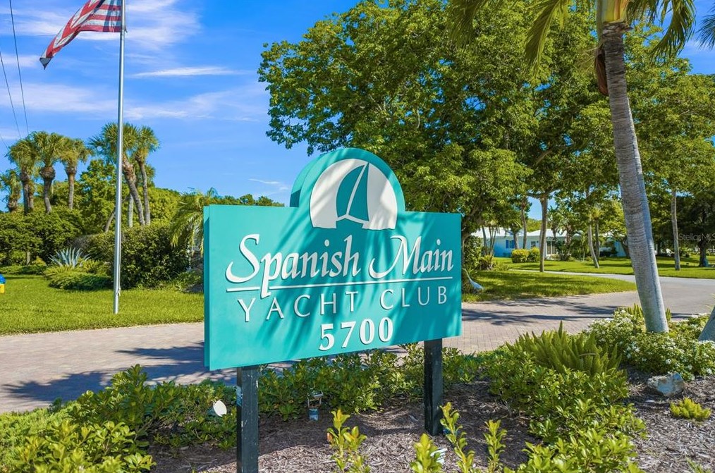 653 Spanish Dr N, Longboat Key, FL 34228