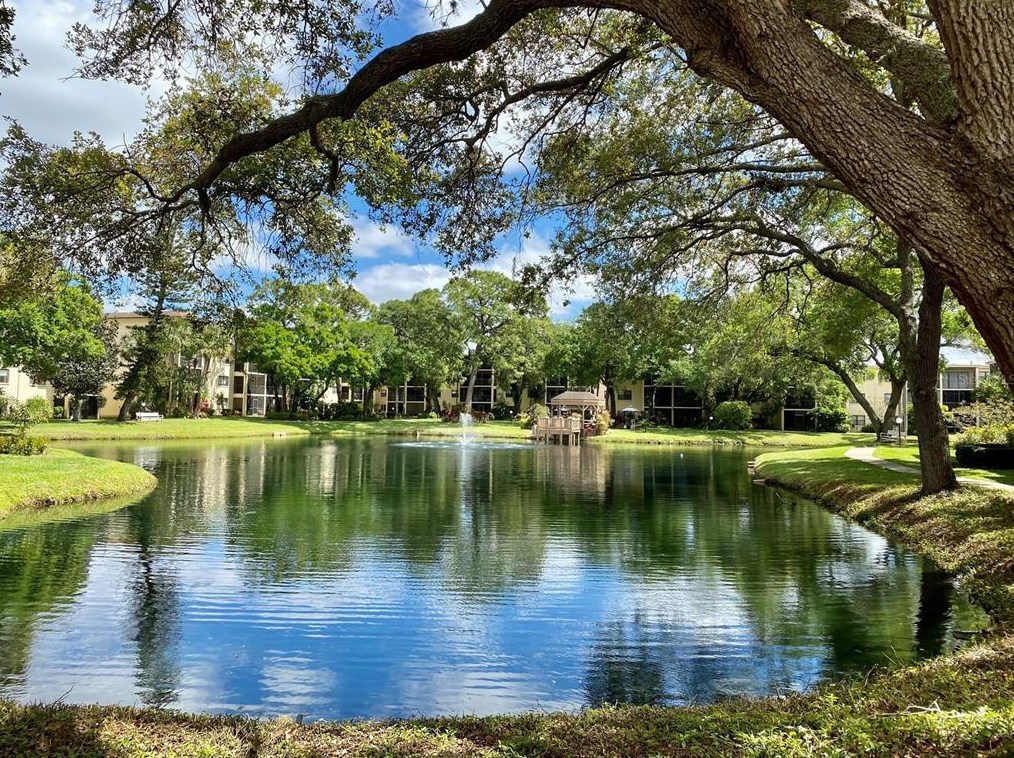 435 30th Ave W #d207, Bradenton, FL 34205