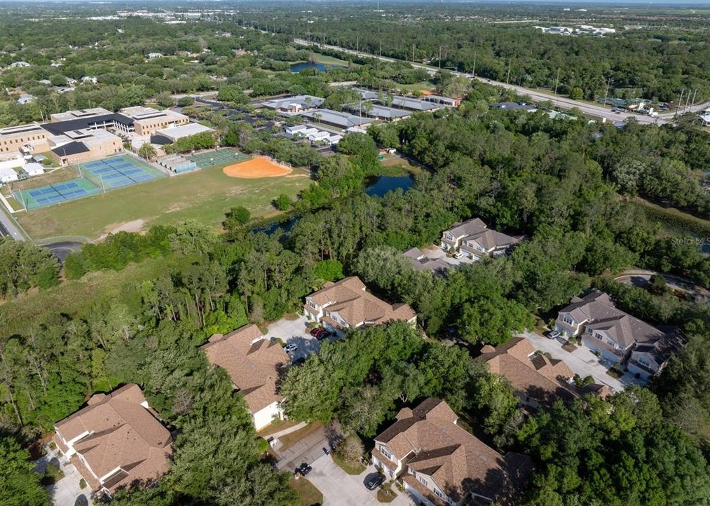 6216 Rosefinch Ct, Bradenton FL  34202-5155 exterior