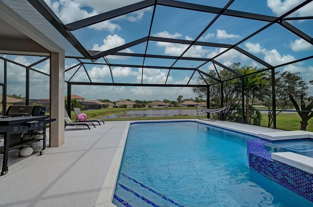 12809 Daisy Pl, Bradenton, FL 34212-2961