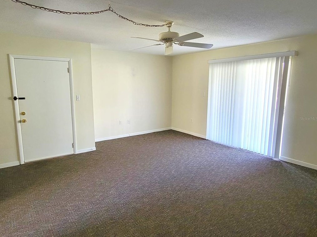 2727 75th St W #9a15, Bradenton, FL 34209