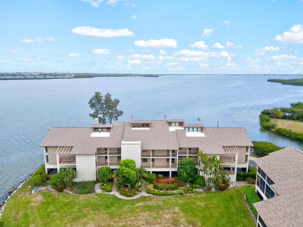 3825 Mariners Walk #621, Cortez, FL 34215