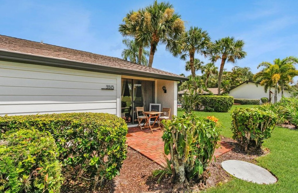 3515 Longmeadow #8, Sarasota, FL 34235