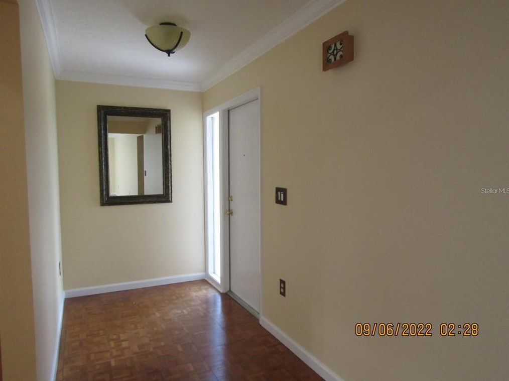 3688 Glen Oaks Manor Dr, Sarasota, FL 34232