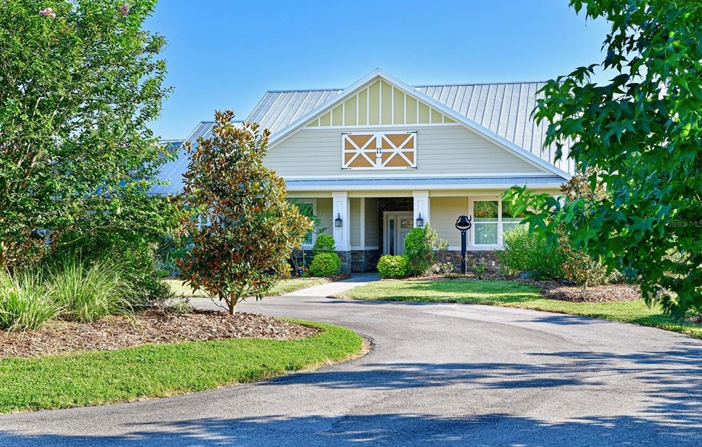 13120 Mulholland Rd, Parrish, FL 34219-8409