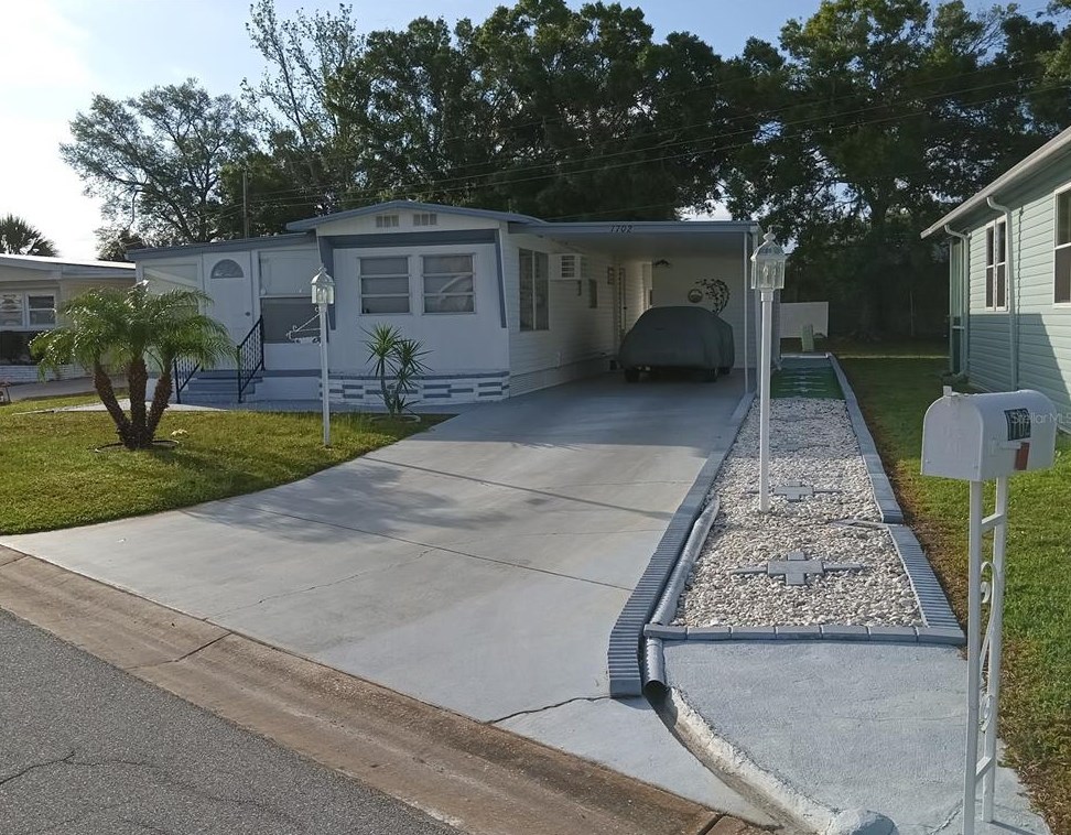 1702 Olympia Fields St, Sarasota, FL 34234