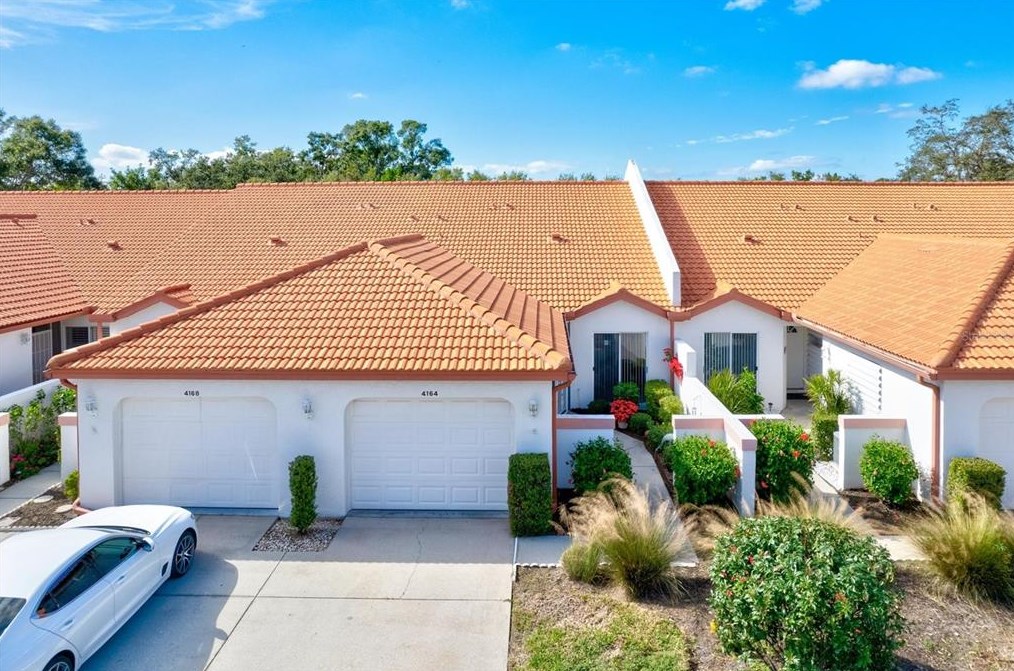 4164 Marseilles Ave, Sarasota, FL 34233-1665