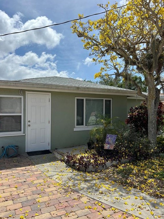 234 Colonia Ln, Nokomis, FL 34275-3176