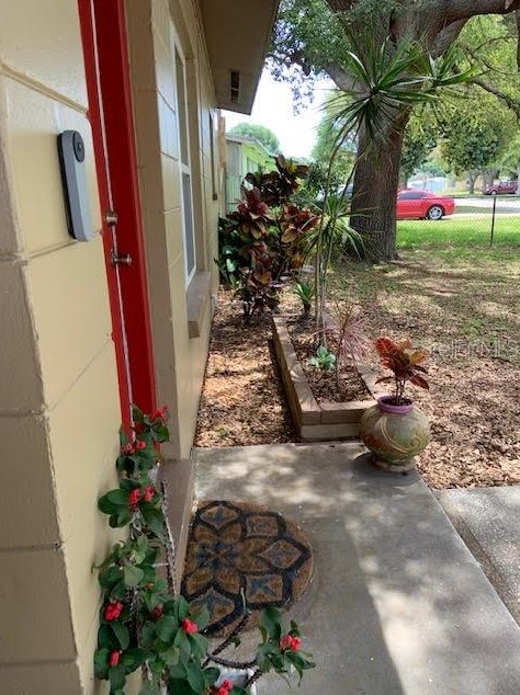 2068 Garden Ln, Bradenton FL  34207-8553 exterior