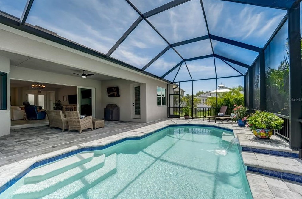 8144 37th Ave Cir W, Bradenton, FL 34209