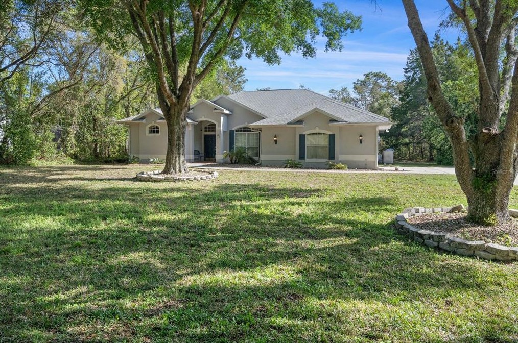 77 Oak Village Blvd, Homosassa, FL 34446-5550