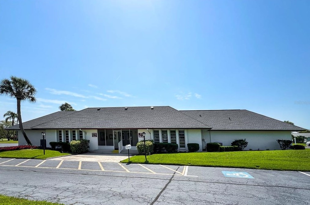 4108 38th Ave, Bradenton FL  34208-6933 exterior