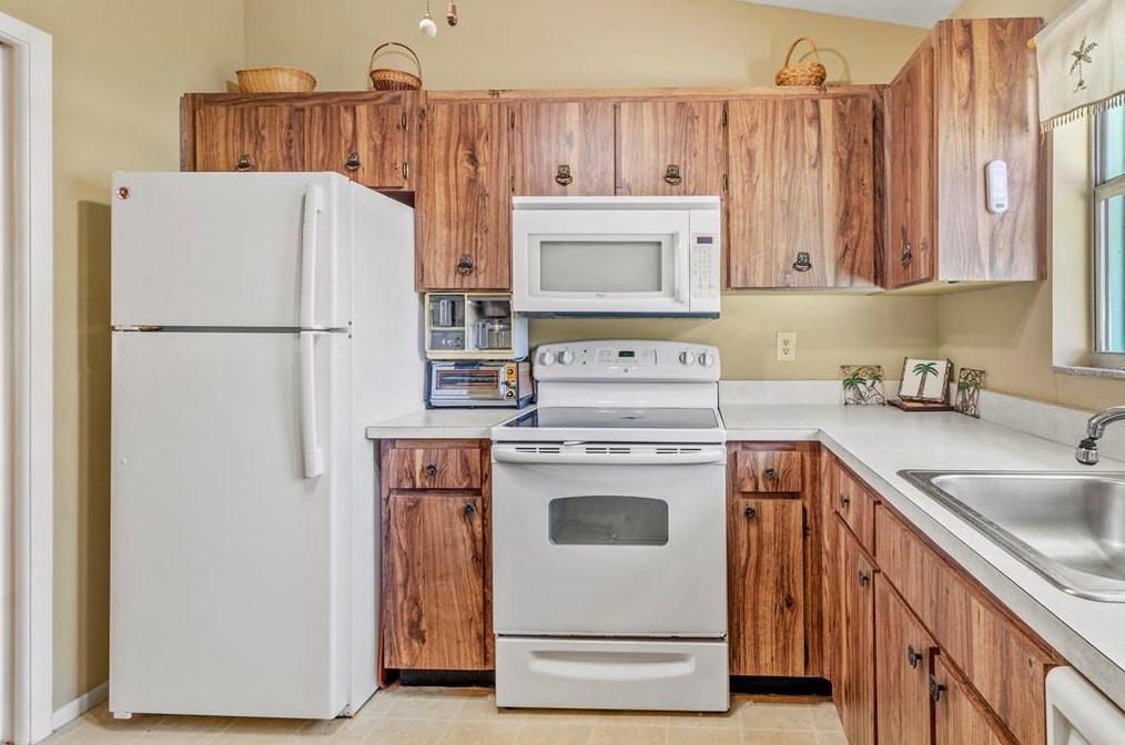 4108 38th Ave, Bradenton FL  34208-6933 exterior