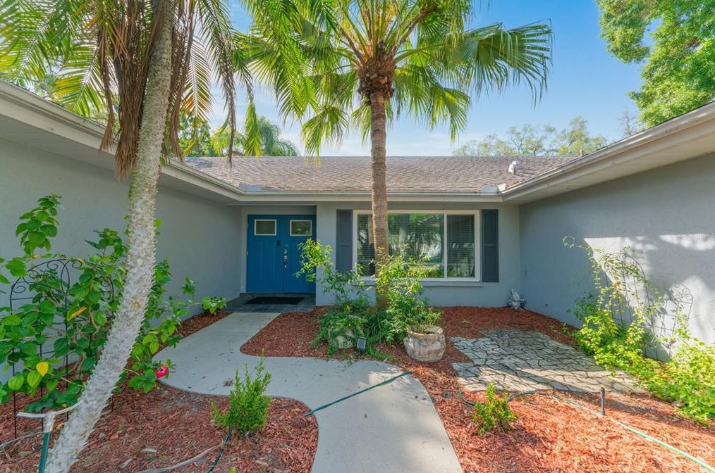 4290 Prairie View Dr, Sarasota, FL 34232-1661