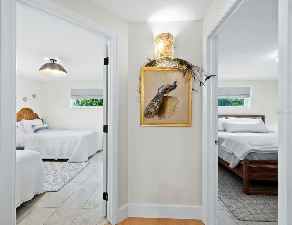 680 Fox St, Longboat Key FL 34228-1020 exterior