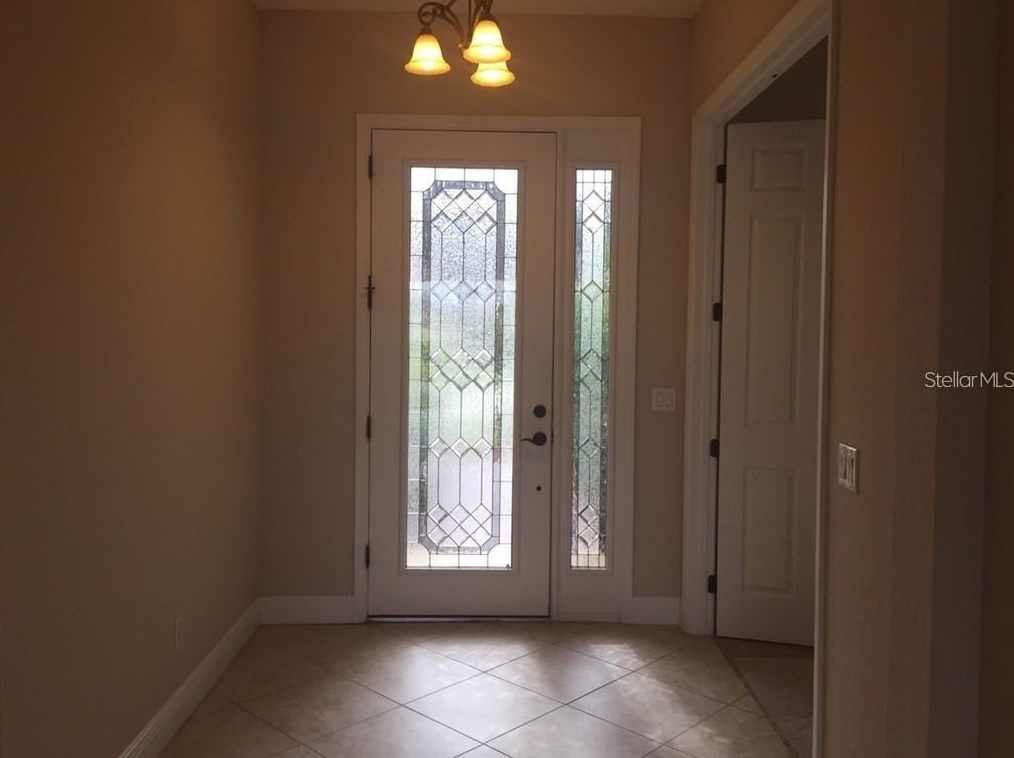 5570 Rock Dove Dr # Floor, Sarasota, FL 34241