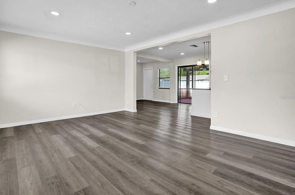 2273 Bougainvillea St, Sarasota, FL 34239